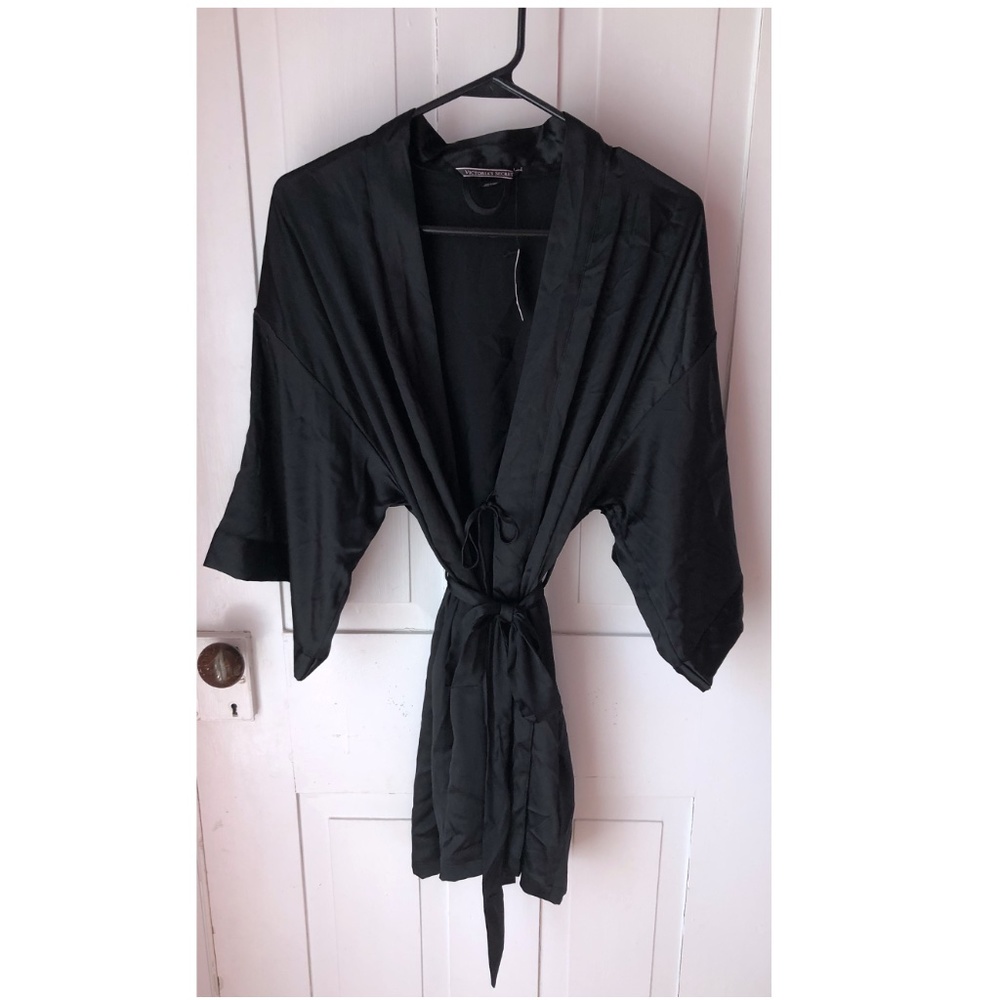 BRAND NEW Victoria's Secret Black Silk Robe